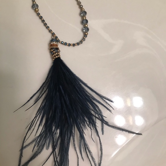 Long statement necklace - Picture 2 of 5